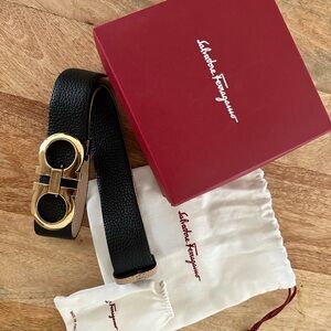 Reversible Salvatore Ferragamo Black/Beige Leather Belt with Gold Buckle